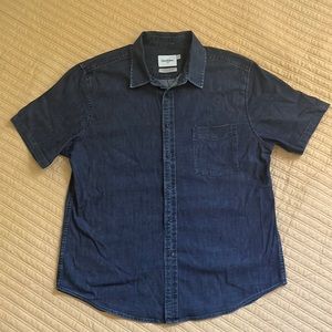 Men’s Short Sleeve Button Down - Goodfellow & Co - Denim/Navy Blue - Size Large